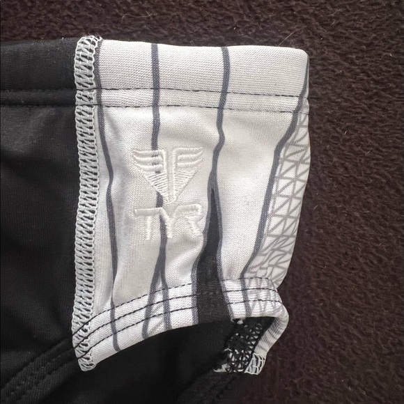 TYR Men’s Performance Racer Swimwear Durafast Elite Rare Brief - Picture 10 of 14